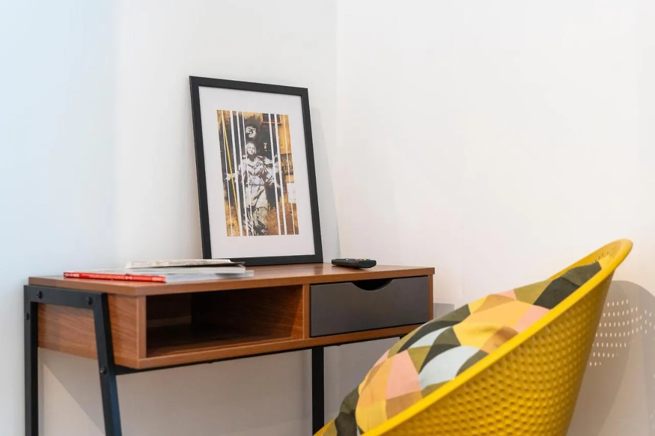 Il Vicoletto Maiorani 39 Apartman Nápoly